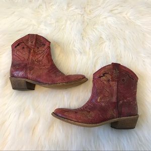 STEVE MADDEN | Steven Distressed Cowboy boots